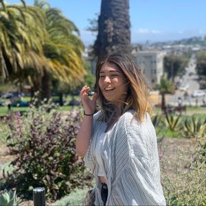 Meet your Posher, Haley